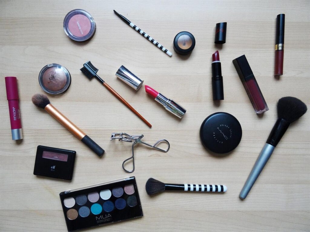 Beauty isn’t just about colour or contour—it’s about confidence. ZOEVA, the German-born beauty brand with a loyal UK following, has mastered the art of combining professional-grade quality with everyday wearability. With its thoughtfully designed makeup brushes, richly pigmented liners, and multi-use lip and cheek products, ZOEVA empowers makeup lovers to create looks that feel both effortless and elevated. Each product reflects artistry, precision, and a deep respect for individuality, making ZOEVA one of the UK’s most trusted names in modern beauty.