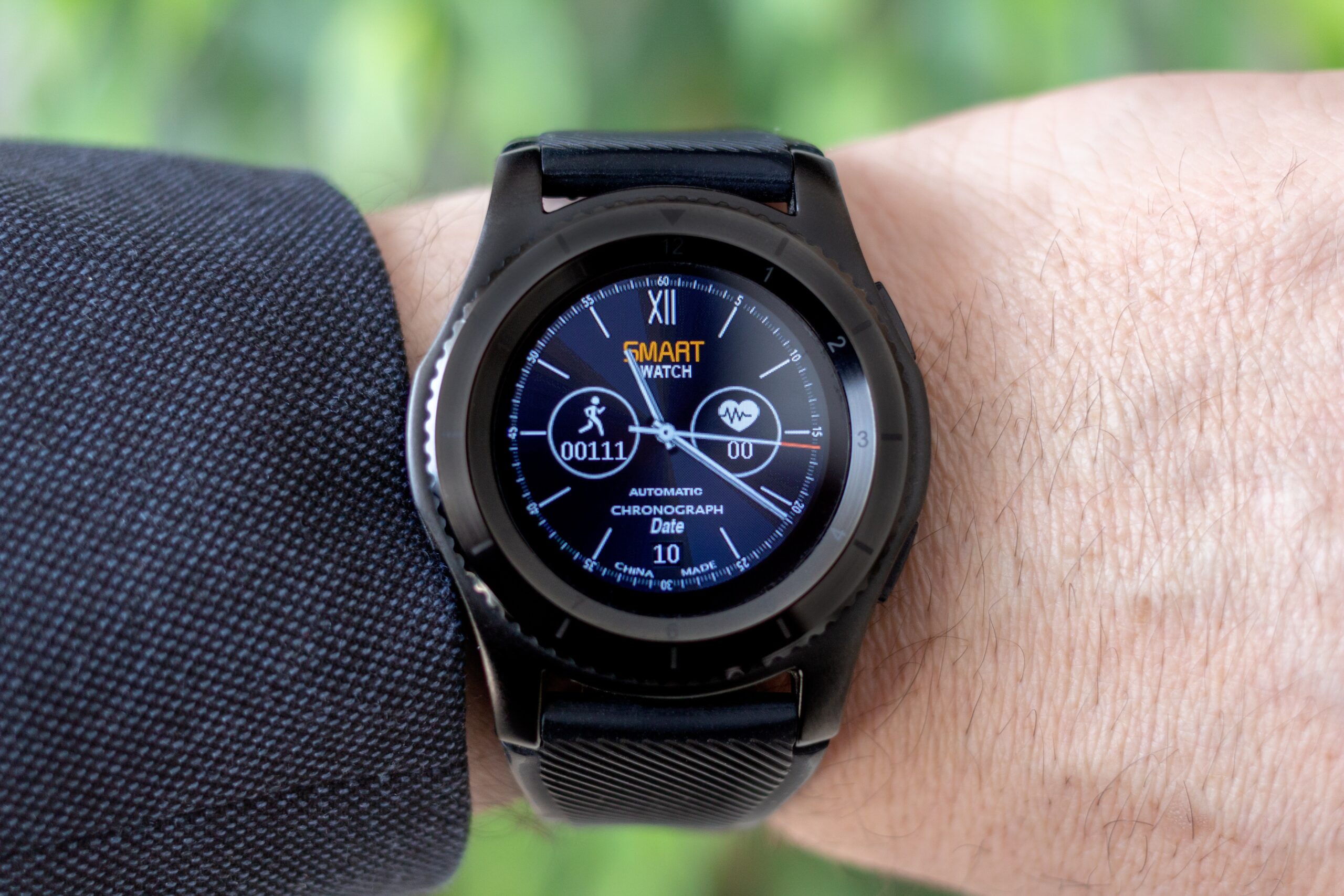 In a world dominated by digital screens and fleeting trends, true style remains timeless. Pininfarina Hybrid Smartwatches embody this philosophy perfectly—bringing together the elegance of traditional watchmaking with the intelligence of modern wearable technology. The result is not just a smartwatch, but a refined lifestyle companion designed for those who appreciate both form and function.